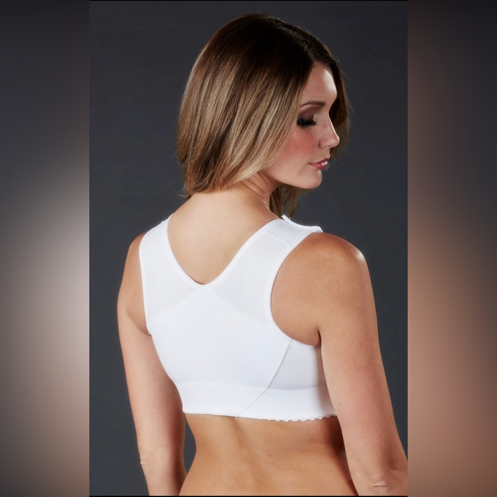 First Choise by AAdvantage Postsurgical Mammary Compression Dressing - Picture 2 of 6